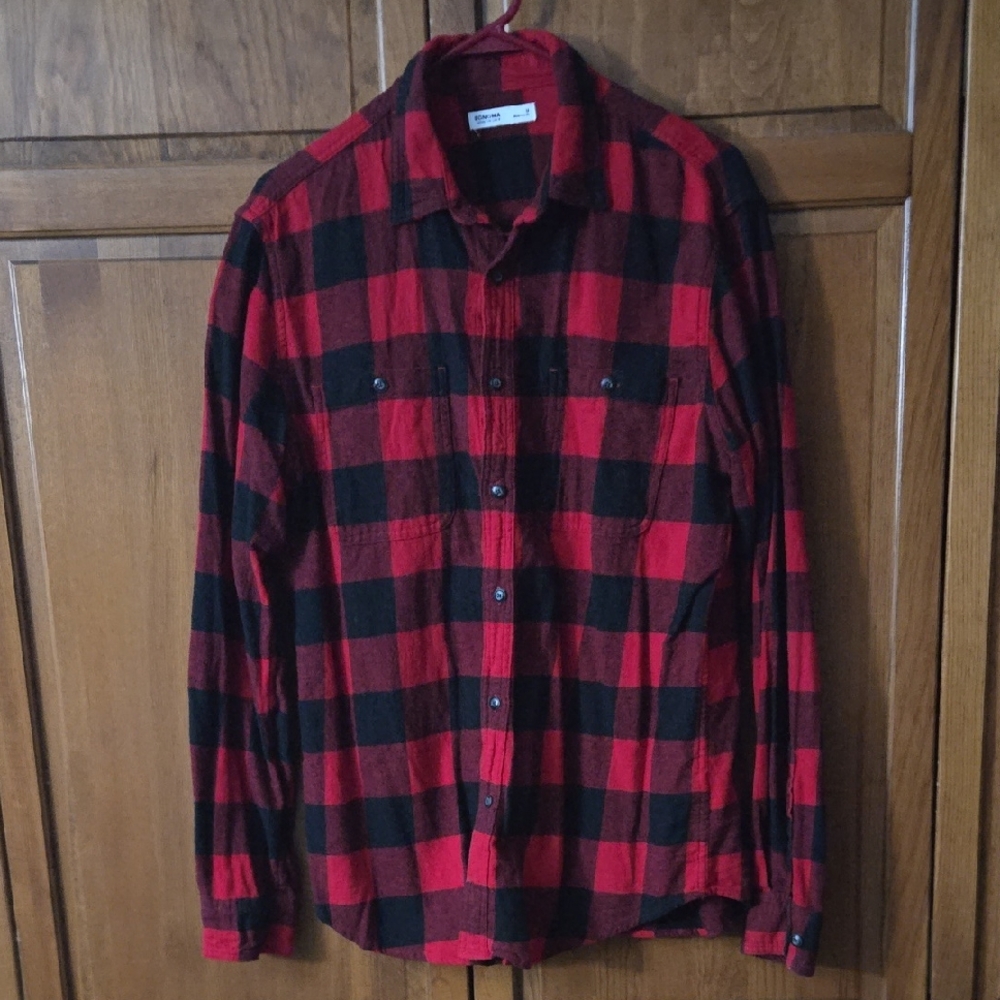 Sonoma Men's Medium Red and Black Plaid Shirt